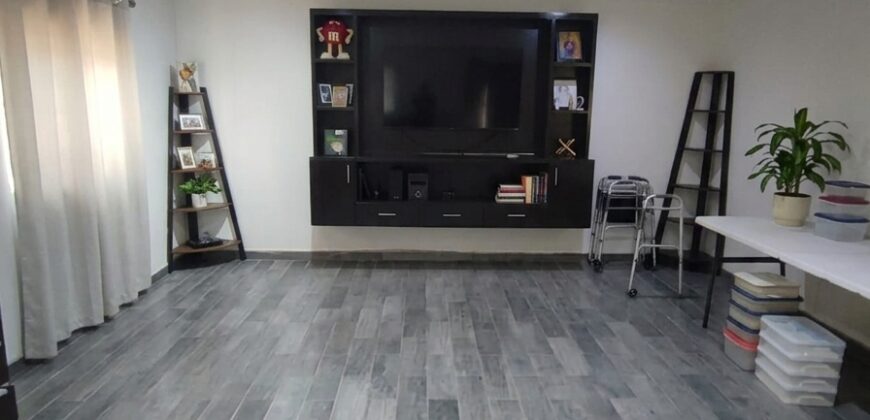 Venta Casa Semiamueblada Jazmin B 21 y 22 SLRC