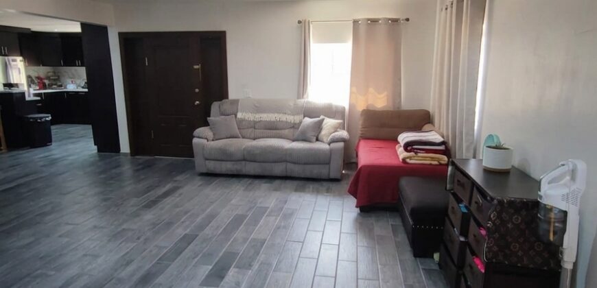 Venta Casa Semiamueblada Jazmin B 21 y 22 SLRC